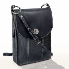 Discover refined elegance in our premium leather collection. From iconic handbags to rugged bracelets and timeless chokers, each piece reflects classic equestrian craftsmanship and enduring EQ chic. Shop now to indulge in URBAN-EQUESTRIAN's signature luxury. Rodeo Chic, Cowhide Handbags, Brown Cowhide, Vanity Bag, Everyday Adventures, Equestrian Outfits, Leather Crossbody Purse, Black Crossbody, Top Grain Leather