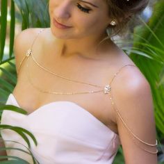 Deco Motif Shoulder Necklace - Amy O. Bridal Accesories Jewelry For Off Shoulder Dress, Wedding Shoulder Jewelry, Strapless Dress Necklace, Shoulder Necklaces, Bridal Body Jewelry, Wedding Body, Jewelry For Brides, Pagan Wedding, Shoulder Jewelry