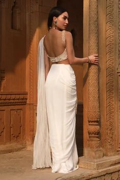 Shop for Dheeru Taneja Ivory Georgette Shezan Pre-draped Saree With Blouse for Women Online at Aza Fashions Pre Draped Saree, Mirror Sequin, Modern Bridal Gowns, Embroidery Mirror, Draped Saree, Statement Blouse, White Drapes, Drape Saree, Ready To Wear Saree