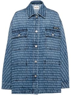 blue cotton classic collar long sleeves buttoned cuffs front button fastening two chest flap pockets curved hem Miumiu Clothes, Printed Denim Shirt, Denim Shirt Jacket, Printed Denim Jacket, Logo Azul, Camisa Jeans, Designer Jackets, Print Denim, Airport Fashion