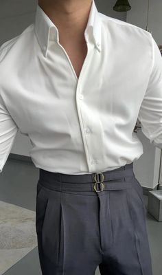 Añada un poco de sofisticación a su armario con la camisa de manga larga Antonios elegance solid. Esta camisa atemporal ofrece versatilidad de estilo y comodidad, haciéndola perfecta para cualquier ocasión. Eleve su juego de estilo con esta pieza imprescindible.



Ventajas: Comodidad y transpirabilidad

Estilo: Casual / Elegante / Oficina

Género: Hombres

Temporada: Toda la temporada

Material: poliéster


Tipo de patrón: Sólido






Compruebe detenidamente la tabla de tallas antes de realiza Modern Long Sleeve Dress Shirt For Semi-formal Occasions, Elegant Fitted Button-up Shirt, Spring Long Sleeve Shirt With Buttons, Modern Semi-formal Spring Dress Shirt, Spring Formal Button-up Shirt, Elegant Semi-formal Tops With Lapel Collar, Semi-formal Slim Fit Dress Shirt With Casual Collar, Chic Shirt With Hidden Button Closure For Fall, Chic Fall Shirt With Hidden Button Closure