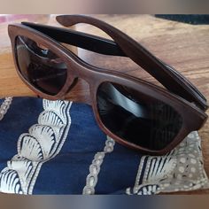 Geni Genuine Handmade Wooden Dark Frame Wayfarer Sunglasses Brown Rectangular Sunglasses For Outdoor, Classic Brown Sunglasses For Outdoor, Brown Square Frame Sunglasses For Outdoor, Smith Sunglasses, Black Gold Sunglasses, Folding Sunglasses, Italian Sunglasses, Balenciaga Sunglasses, Cartier Sunglasses