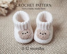 crochet baby booties with a teddy bear on the front and bottom are shown