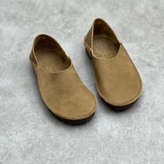 Handmade Casual Leather Comfortable All-match Shoes For women – Retrosia Slip-on Walking Shoes With Textured Sole, Comfortable Slip-on Walking Shoes With Stitched Sole, Comfortable Beige Slip-on Leather Shoes, Comfortable Beige Leather Shoes With Round Toe, Beige Slip-on Casual Leather Shoes, Casual Beige Slip-on Leather Shoes, Brown Swift Leather Casual Slip-ons, Comfortable Slip-on Leather Shoes, Beige Slip-on Low-top Leather Shoes