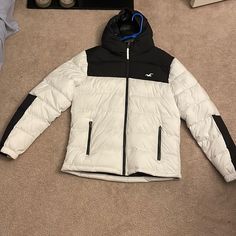 Brand New, Still Has Tags, Never Worn. White Hooded Puffer Jacket For Winter Sports, White Hooded Outerwear For Winter Sports, White Sporty Puffer Jacket For Winter Sports, Sporty White Puffer Jacket For Winter, Sporty White Puffer Jacket For Winter Sports, White Long Sleeve Puffer Jacket For Winter Sports, Sporty White Winter Outerwear, White Outerwear For Winter Sports In Fall, White Long Sleeve Puffer Jacket For Winter