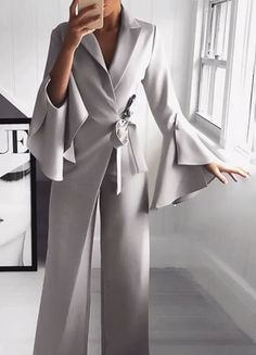 Flare Long Sleeve, Jumpsuit Elegant, Fashion Elegant, Long Jumpsuits, Jumpsuit With Sleeves, Trend Fashion, Jumpsuit Fashion, Formal Party