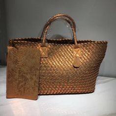 Mongw Designer Bag Knited Women Handbags and Purses Oversized 52cm Shopper Bag Leather Woven Tote Female Casual Tote 2022 New Gold Bucket Bag With Large Capacity For Shopping, Luxury Gold Rectangular Bucket Bag, Large Capacity Gold Bucket Shoulder Bag, Gold Bucket Bag With Large Capacity, Gold Rectangular Hobo Bag With Large Capacity, Gold Rectangular Bucket Bag For Everyday Use, Chic Gold Bucket Bag With Large Capacity, Luxury Gold Bucket Bag With Leather Handles, Gold Shoulder Bag With Large Capacity And Double Handle