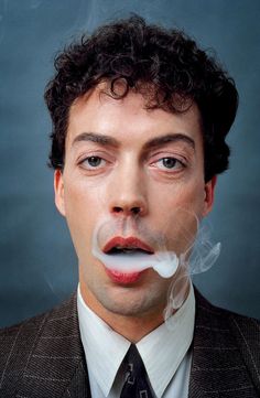 everyday_i_show: photos by Art Kane Tim Curry Young, Tim Curry Rocky Horror, Art Kane, Rocky Horror Show, Tim Curry, The Rocky Horror Picture Show, 60s Music, Film Horror, Horror Picture Show