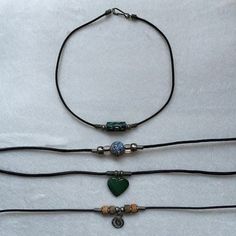 Heart Ceramic, Leather Choker Necklace, Indie Jewelry, Green Heart, Jewellery Ideas, Leather Chokers, Hippie Jewelry