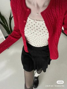 Red Shoes Outfit, Outfit Coquette, Transitional Outfits, E Girl Outfits, Cool Girl Outfits, Transition Outfits, Casual Cardigans, Pinterest Outfits, Narcissism