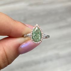 Rare Engagement Rings, Engagement Rings 4 Carat, Pear Shape Diamond Ring, Yellow Diamond Jewelry, Diamond Jewlery, Pink Diamond Jewelry, Pear Diamond Ring, Diy Jewelry Set, Rare Colors