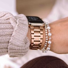 Firstly, the Kyra Metal women's apple watch band transforms your Apple Watch. This women's apple watch band perfectly blends elegance with durability. Skilled artisans use premium 316L stainless steel, ensuring it remains beautiful and strong over time. Secondly, the Kyra Metal women's apple watch band offers more than beauty; it provides comfort and convenience. Its deployant clasp lets you quickly secure your watch. It also comes in colors like Gold, Rose Gold, and Black, offering a style for every preference. Additionally, it suits various wrist sizes, guaranteeing a great fit for all. Lastly, its compatibility impresses. Besides easy adjustability, it fits Apple Watch Series 1 to 9 & SE. Also, if it's too large, no worries, you can adjust it using the FREE link tool included. In conclu Metal Apple Watch Band Women, Apple Wrist Watch, Apple Watch Aesthetic, Apple Watch Bands Rose Gold, Apple Watch Silver, Apple Watch Design, Apple Watch Bands Women, Rose Gold Apple Watch, Apple Watch Bracelets