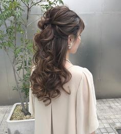 Sanggul Modern, Wedding Hair Half, Hairdo Wedding, Elegant Wedding Hair, Hair Arrange