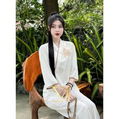 Hello , thanks for visiting my shop Brand New High Quality Vietnamese Ao Dai. Color :White Full set: AO+ QUAN Ao Đi chùa for women 40-77 kgs *These are Asian size <>US Petite size .Please order 1,2 size bigger to your normal size  Full size XS/ S/ M/ L/ XL/ 2XL/ 3XL. Size S :1m49 - 1m59.  36 - 45kg. Vòng ngực của áo 78cm  Size M :1m53 - 1m62 ,  45 - 50kg ,  81cm  Size L: 1m55 - 1m65. 50 - 55kg. 88cm  Size XL :1m57 - 1m68. 56 - 59kg. 89cm  Size 2XL :1m60 - 1m70. 60 - 63kg.95cm Size 3Xl : 1m60 - 1 Long Cheongsam For Tea Ceremony, Traditional White Ao Dai For Formal Occasions, Traditional White Cheongsam For Wedding, Traditional Formal Cheongsam, Traditional White Cheongsam For Summer, Traditional White Cheongsam With Stand Collar, Traditional White Summer Cheongsam, Traditional Ao Dai For Summer Tea Ceremony, Traditional White Cheongsam For Spring