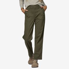 Designed for everyday wear and versatility, the Women’s Utility Pants are built with comfy yet durable 68% organic cotton/30% TENCEL™ lyocell/2% spandex comfort stretch twill. Two deep pockets in front and two patch pockets in back keep your essentials handy when you’re on the go. Inseam length is 30. Made in a Fair Trade Certified™ factory. | Patagonia Women's Utility Pants in Burnished Red, Size 10 - Casual Pants - Organic Cotton/Spandex/Tencel Lyocell Brown Utility Pants Outfit, Explorer Style, Skate Pants, Troop Beverly Hills, Outdoor Outfits, Womens Outdoor Clothing, Clothing Subscription, Patagonia Pants, Utility Pants