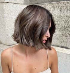 Ash Brown Hair Short Bob, Hair Color Short Hair Highlights, All Over Ash Brown Hair Color, Hair Color Natural Brown, Hair Color Bob Haircut, Ash Brown Balayage Bob, Ash Brown Hair Bob, Haircolour Ideas Color Trends, Light Brown Bob Hair