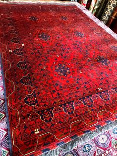 This rug is called Botkha Kindozi one of the most famous rugs made in Afghanistan. It is a well-made hand-knotted Afghan rug made with extremely soft sheep wool on a wool foundation. The colours are red, beige and faded dark navy blue motifs tones. This antique Bokhara Turkmen design rug adds instant style and comfort underfoot, perfect for all areas of the home. Made from sheep wool natural dyes Size: 200 x 150 Cm or around 5 x 7 Ft International customers must provide their phone numbers becau Entryway Luxury, Area Rugs Living Room, Rugs Living Room, Bokhara Rugs, Rug Persian, Afghan Rug, Living Room Area Rugs, Kids Kitchen, Afghan Rugs