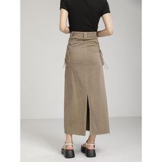 Discover Timeless Style with a Modern Twist Step into the autumn season with elegance and comfort in our Autumn Vintage High Waist Denim Cargo Skirt. Perfect for women who value both style and practicality, this skirt is a versatile addition to your wardrobe. Its casual yet chic design makes it ideal for various occasions, from a day at the office to a relaxed weekend outing. Key Features This skirt boasts a range of features that cater to both comfort and style: High-Quality Fabric: Crafted from a blend of cotton and polyester, it offers both durability and a soft touch. Practical Design: The A-line silhouette paired with handy pockets provides both a flattering shape and functionality. Perfect Length: Its mid-calf length makes it suitable for various body types, offering a modest yet fas Denim Cargo Skirt, Denim Cargo, Cardigan Sweater Vest, Empire Waistline, High Waist Denim, Cargo Skirt, Skirt With Pockets, Autumn Season, Jeans Rock