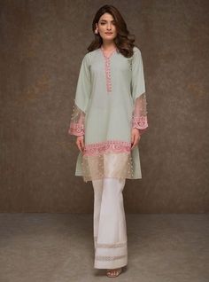 Zainab Chottani Mint cotton candy Luxury Pret 2020 Default Title Zainab Chottani Mint cotton candy is pakistani branded suit 100% Original and Shipping World wide. Dholki Outfit, Baat Pakki, Zainab Chottani, Frock Designs, Short Frock, Luxury Pret, Velvet Dress Designs