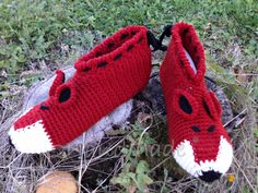 Unisex Adult Chunky Crochet Fox Slippers Women Men Children Teens Funny Silly Winter Sheep Wool Terracotta Woodland Animals Woodland #WoodlandAnimals #ChildrenBoyGirl #CrochetedSlippers #PartyFavorNovelty #TeenHouseShoes #CristmasXmasKids #FoxSlippersAnimal #GirlBoyHome #FoxFashionFan #WinterFunnySilly Fox Slippers, Slippers Socks, Slippers Women, Knitted Slippers, Man Child, Chunky Crochet, Crochet Slippers, Crib Shoes, House Shoes