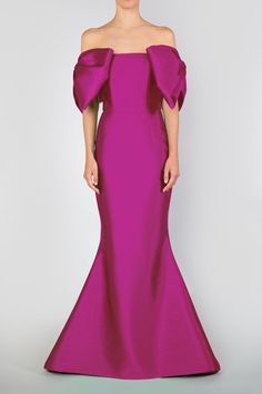 Sofía Silk and Wool Mermaid Gown – ALEXIA MARÍA Formal Christmas Party Outfit, Azalea Wedding, Wedding Guest Gowns, Silk Evening Gown, Elegant Cocktail Dress, Mother Of The Bride Gown, Christmas Party Outfit, Off Shoulder Gown, Groom Dresses