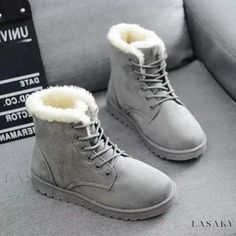 Lasaky - Fuzzy Winter Boots with Adjustable Straps and Insulation Warm Winter Boots, Lace Flats, Warm Shoes, Winter Stil, Jeans Casual, Snow Boots Women, Tallinn, Winter Snow Boots, Martin Boots