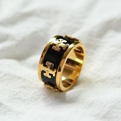 brand new  size 7  fast shipping Luxury Adjustable Black Rings, Wedding Jewelry Earrings, Gold Logo, Ring Size 7, Girls Best Friend, Wedding Earrings, Favorite Things Gift, Labour Day, Tory Burch