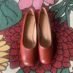 Tan/Brown Huma Blanco Heels. Great Conditions,Rarely Worn. Tan Brown, Shoes Women Heels, Shoes Heels, Women Shoes, Heels, Women Shopping, Color