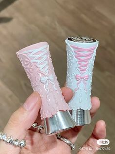 Kawaii Lip Gloss, Swan Ballet, Viral Aesthetic, Flower Knows, Shine Lipstick, Kawaii Makeup, The Cardigans, Makeup Package