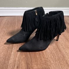 Nwt - No Box Included Elevate Any Outfit With These Stylish Sam Edelman Kandice Black Suede Ankle Booties. Perfect For Any Occasion, These Booties Feature A Pointed Toe, High Stiletto Heel, And Trendy Fringe Accents. The Zipper Closure Ensures A Secure Fit, While The Solid Pattern And Sleek Suede Upper Lend A Sophisticated Touch. These Women's Boots Are A Must-Have For Any Fashion-Forward Wardrobe. Whether You're Dressing Up For A Party Or Keeping It Casual For Work, These Versatile Booties Are High Ankle Suede Party Booties, Suede Ankle Boot Booties For Party, Suede Ankle Booties For Party, Black Suede High Ankle Heels, Black Suede Boots With 4-inch Heel, Edgy Suede Heels With Pointed Toe, Black Suede Booties With Pointed Toe, Suede Low Heel Boots For Party, Suede Boots For Party With Low Heel