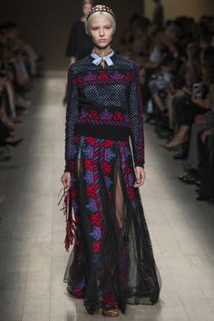 Valentino Spring Summer 2014 - Paris Valentino Collection, Catwalk Fashion, Runway Collection, Couture Fashion, Runway Fashion, Paris Fashion Week