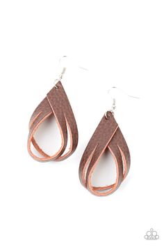 A piece of rustic brown leather is spliced into strands that delicately loop into an earthy frame. Earring attaches to a standard fishhook fitting.

 Sold as one pair of earrings. Mobile Boutique, Brown Earrings, Brown Box, Fish Hook Earrings, Paparazzi Accessories, Rustic Brown, Paparazzi Jewelry, Fish Hook, Leather Earrings