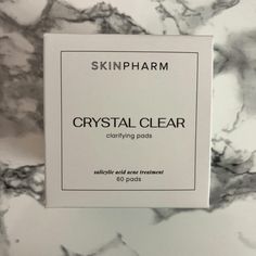 Skinpharm Crystal Clear Clarifying Pads Salicylic Acid Acne Treatment - 60 Pads Your All-In-One Product To Brighten Skin, Tighten Pores And Combat Breakouts. Made With 2% Salicylic Acid And An Exclusive Botanical Blend. Msrp $50 Brand New Mario Badescu Drying Lotion, Acne Gel, Retinol Eye Cream, Salicylic Acid Acne, Whitening Face, Benzoyl Peroxide, Face Acne, Acne Spots, Acne Blemishes