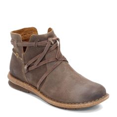 PRICES MAY VARY. This rustic boot by Born adds style to any look. Comfort and support for all day wear. F59122 Suede-leather upper with rubber sole Opanka; hand-crafted consrtuction, allowing for better comfort and support. Leather lining This rustic boot by Born adds style to any look. Comfort and support for all day wear. Womens Fall Shoes 2024, Womens Boots For Fall, Short Boots Outfit, Born Shoes Women, Rustic Boots, Born Boots, Short Brown Boots, Autumn Shoes Women, Ankle Cowboy Boots