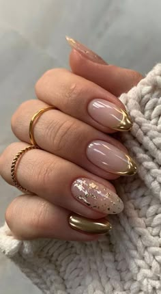 Bridesmaids Nails, Valentine Nails, New Year's Nails, Oval Nails, Short Acrylic Nails, Nail Arts, French Tip Nails, Nail Accessories