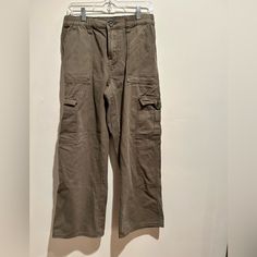 Shein Olive Green Cargo Pants New Never Worn Casual Full-length Cargo Work Pants, Casual Bottoms With Belt Loops, Casual Mid-rise Bottoms With Patch Pockets, Casual Full-length Cargo Bottoms, Casual Mid-rise Pants With Multiple Pockets, Casual Mid-rise Work Pants With Pockets, Casual Long Pants With Belt Loops, Casual Full-length Work Pants With Belt Loops, Casual Wide Leg Bottoms With Multiple Pockets