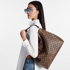 LOUIS VUITTON® - Graceful Mm - Ebène Graceful Mm Louis Vuitton, Lv Graceful Mm, Louis Vuitton Graceful Mm, Louis Vuitton Graceful, Lightweight Bag, Louis Vuitton Damier Ebene, Louis Vuitton Official, Damier Ebene, No Name