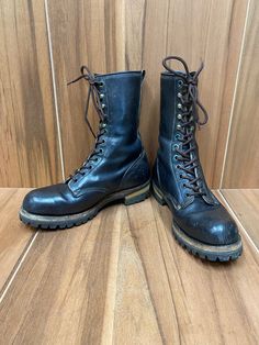 "Vintage 80's black steel toe jumper work outdoor leather boots, size 8 1/2 EEE. Good used condition, nice patina, some wear, Vibram rubber sole, made in U.S.A.  Please, check carefully the measurements, photos and description of the article before buying it, we do not accept changes or returns. Outsole Approximate Dimensions: 12 1/4\" long heel to toe. 10 3/4\" Inside from the heel to the toe. 4 1/2\" Widest wide in front of footwear. 1 1/4\" Tall heel. 11 1/4\" Tall total. Let me know if you have any questions or would like to see additional photos. International buyers: Please ask for the shipping rates speciality for your country." Shoes Boots Combat, Outdoor Boots, Mens Shoes Boots, Black Steel, Work Boots, Leather Boots, Combat Boots, Rubber Sole, Shoes Mens