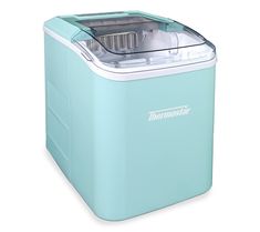 thermostaer ice chest cooler is light blue