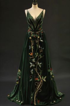 Whimsigoth Ball Gown, Emerald Fantasy Dress, Jewel Tone Gown, Evening Gown Aesthetic, Fantasy Ball Outfits, Green Fairytale Dress, Green Fantasy Gown, Green Elven Dress, Fantasy Ball Gowns