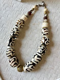 Chunky African Barrel Bone Statement Necklace Unique Handmade Jewelry Gift for Women Be You Be Awesome - Etsy African Accessories Jewelry, West African Jewelry, Afro Jewelry, African Necklaces, African Beaded Bracelets, African Inspired Jewelry, African Jewellery, African Beads Necklace, Ethnic Beauty