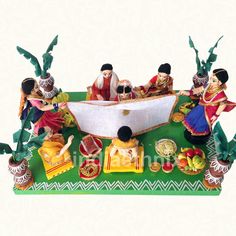 Indian Floral Decor, Dish Decoration, Bridal Room Decor, Bommala Koluvu, Golu Dolls, 3d Crafts, Crochet Barbie Patterns, Thali Decoration