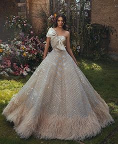 Fashion outfits/ball gowns/party wear dresses/designer dresses/beige/prom dresses Rami Kadi, One Piece Gown, Silver Evening Dress, Couture Evening Dress, Indian Bridal Fashion, Engagement Dresses, Gown Prom