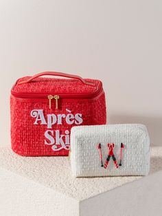 Carry all your odds and ends in subtle seasonal style with Shiraleah's Slope Zip Pouch! This petite pouch is the perfect size to store makeup, jewelry, and anything else you might need to keep in one place on your next ski trip. Made from trendy tweed fabric in a subtle ivory color with a subtle sparkle of lurex thread, the compact cosmetic case features an adorable embroidered design of a pair of red skis and poles. Pair with other items from Shiraleah's Apres Ski Collection to complete your lo Ski Trip Essentials, Christmas Wishlist Ideas, Ski Sweatshirt, Apres Ski Outfits, Ski Outfits, Spa Wraps, Ski Gifts, Accessories Display, Ski Season