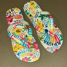 New From Nordstrom Never Worn Tags Still On Bottom Of Sandals Brazilian Brands Havaianas And Farm Rio Join Forces! Sole: 100% Rubber Straps: 100% Pvc Thong Style Cushioned Footbed With Textured Rice Pattern And Rubber Flip-Flop Sole Made In Brazil White Summer Flip Flops For Vacation, White Open Toe Flip Flops For Vacation, White Tropical Flip Flops For Vacation, White Tropical Style Flip Flops For Summer, Tropical White Flip Flops For Vacation, White Toe Post Beach Slippers, Tropical White Vacation Flip Flops, White Flat Slippers For Beach Season, White Tropical Flip Flops For Spring