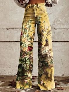 Conquer the fashion game with our Casual Floral Wide Leg pants! These stylish pants feature a comfortable wide leg design and a trendy floral pattern, perfect for adding a touch of adventure to your wardrobe. Step out of your comfort zone and embrace the bold, daring style of these must-have pants. Eclectic Outfits, Activewear Trends, Retro Butterfly, Butterfly 3d, Printed Yoga Leggings, Out Of Your Comfort Zone, Swimwear Trends, Boho Summer Dresses, Casual Wide Leg Pants