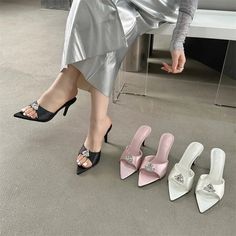 Fashion CRYSTAL Diamond Women Slippers Summer Pointed Toe Ladies Shoes Thin Heels Banquet Slides Sandals Shoes Type: Slides Applicable Place: outside Upper Material: Satin Heel Height: High (5cm-8cm) Season: Summer Heel Type: Thin Heels Item Type: slippers Model Number: 3256806494669560 Fashion Element: Shallow Department Name: ADULT Outsole Material: Rubber Platform Height: 0-3cm Women Slippers size 35=US size 4 = feet lenght 22.5CM size 36=US size 5 = feet lenght 23CM size 37=US size 6 = feet Women Slippers Fashion, Plaid Shoes, Summer High Heels, Slippers Summer, Summer Heels, Women Slippers, Satin Heels, Yellow Shoes, Heel Slippers