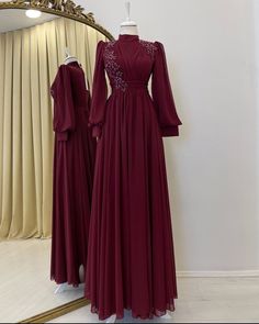 Amaranth Dress Hijab, Arabic Gown Design, Prom Dress High Neck, Muslim Prom Dress, Burgundy Evening Dress, Bride Dress Simple, Dress High Neck, Soiree Dress, Fancy Dresses Long