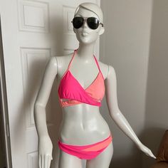 Nwt Ymi Pink And Orange Bikini Sz L. New With Tags. Stretch Pink Tankini For Vacation, Pink Tankini For Beach Season Sports, Pink Sports Tankini For Beach Season, Orange Pink, Pink Orange, Color Orange, Womens Swim, Pink And Orange, Swimming