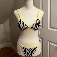 Nwt Zebra Print Fashionnova Bikini Set. Size Small, Runs Small. Price Negotiable With A Bundle. Stretch Yellow Triangle Top Intimate, Fitted Yellow Swimwear With Built-in Bra, Tropical Bathing Suits, Yellow Bathing Suit, Bandage Swimsuit, Tropical Bikinis, Triangle Swimsuit, Black White Yellow, Swimsuit Set